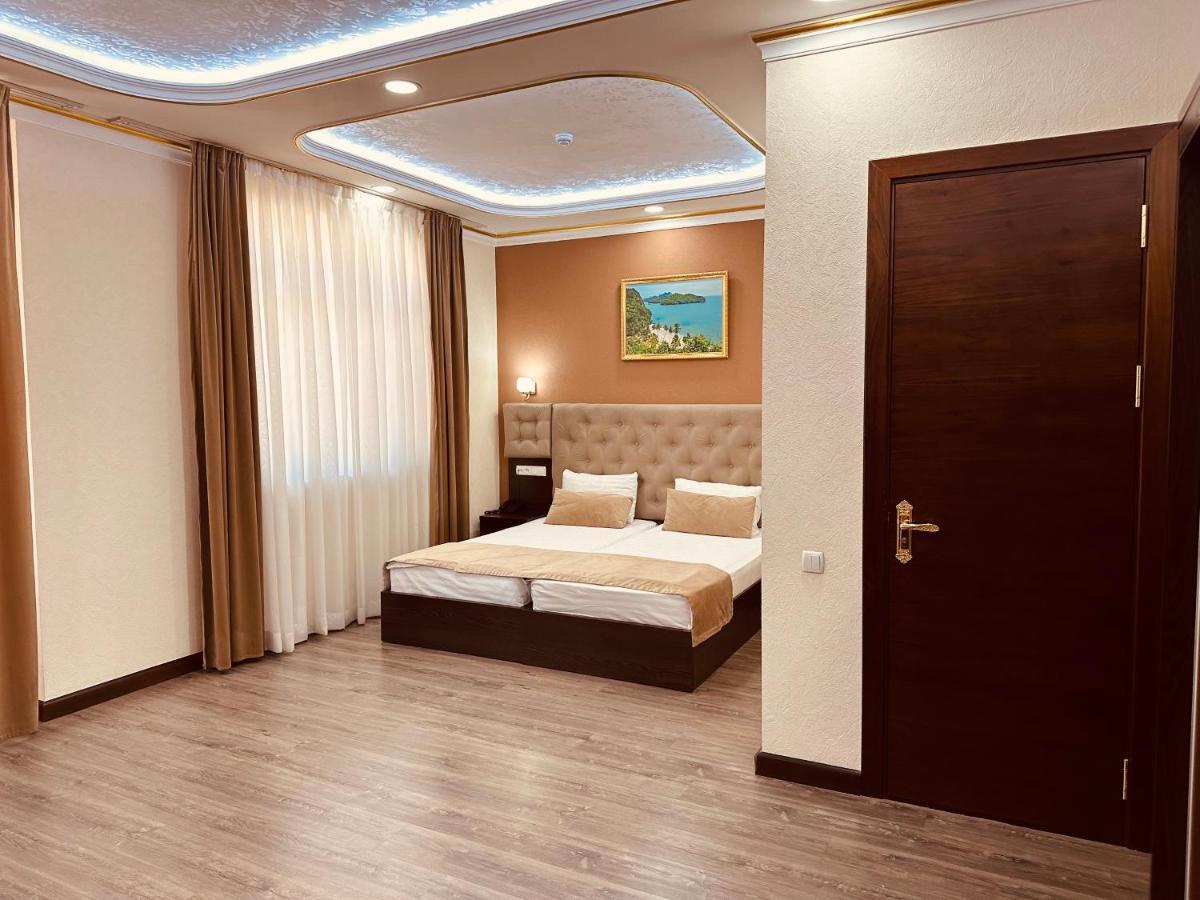 Grand Art Premium Hotel 塔什干 外观 照片