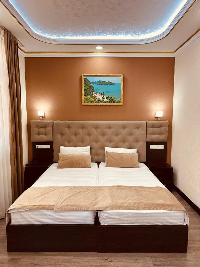 Grand Art Premium Hotel 塔什干 外观 照片