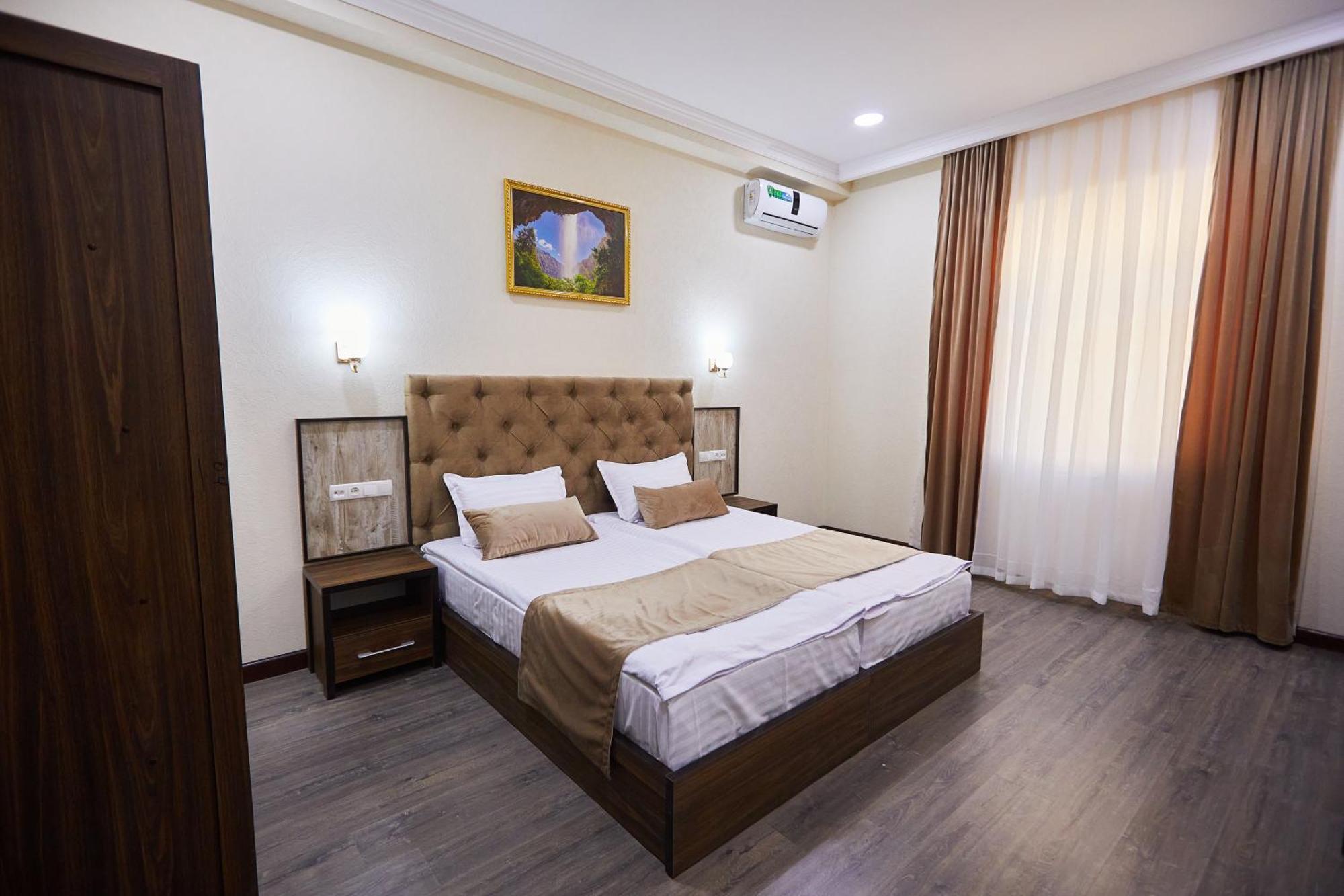 Grand Art Premium Hotel 塔什干 外观 照片